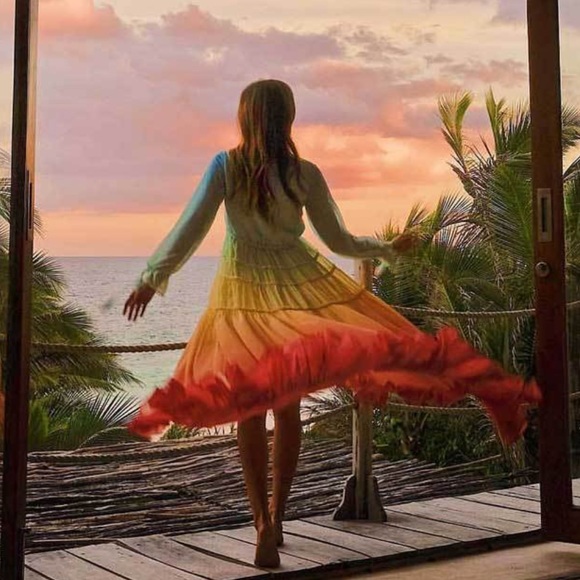 Meet your Posher, Leanne - Picture 1 of 3